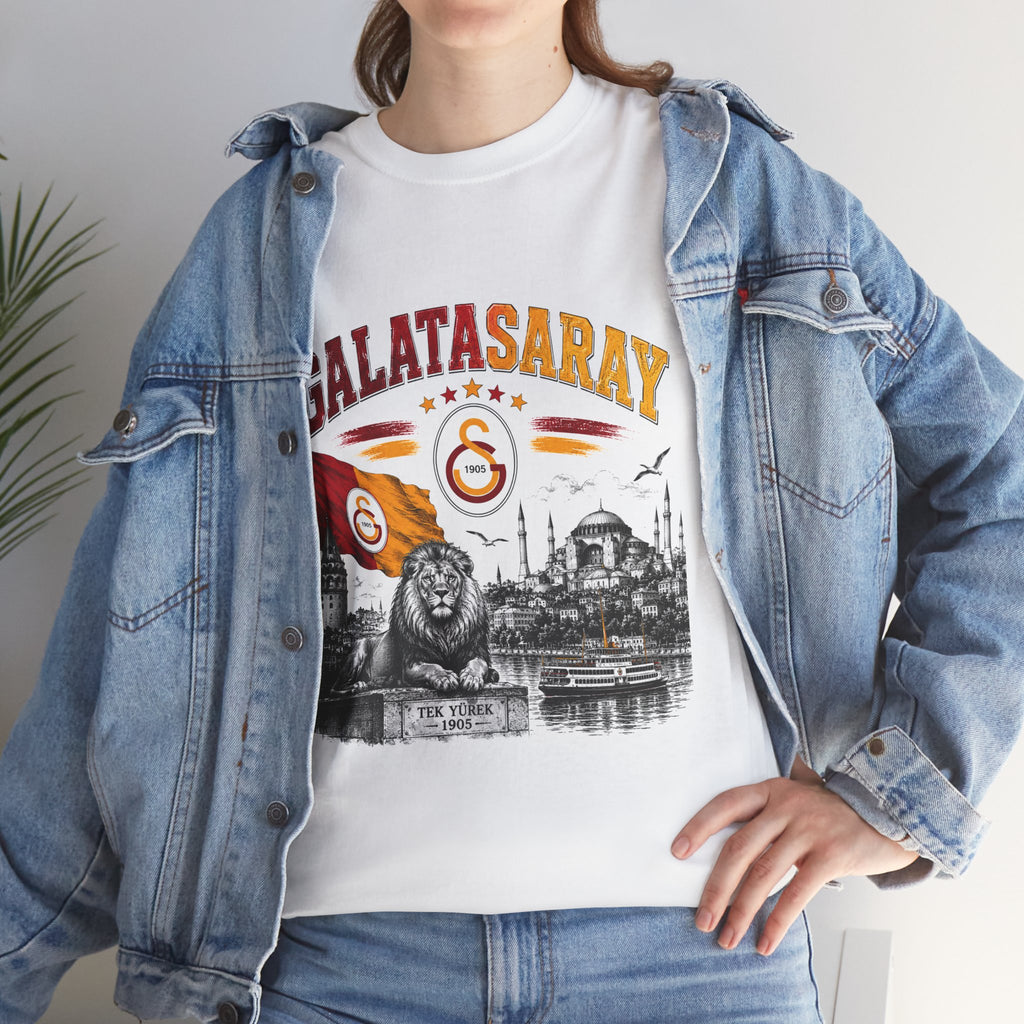 Galatasaray Istanbul Lion T-Shirt – Vintage Soccer Fan Tee
