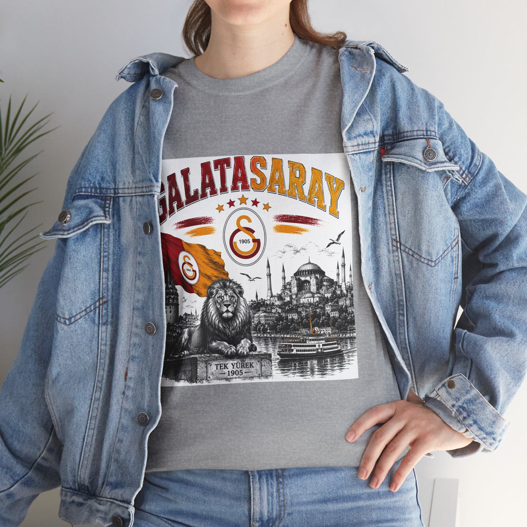 Galatasaray Istanbul Lion T-Shirt – Vintage Soccer Fan Tee