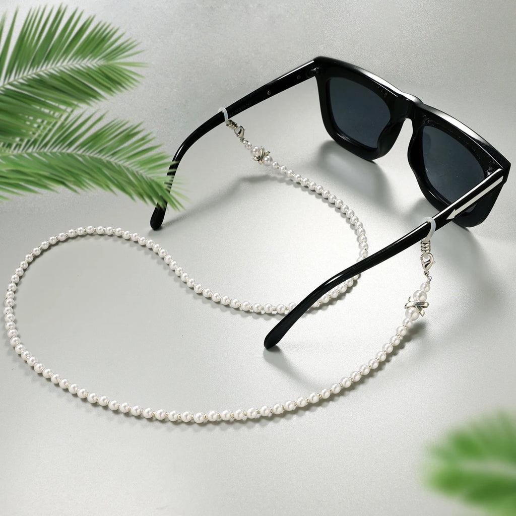 Stylish Pearl Beaded Eyeglasses Chain for Women Fashion Beads Pearl Lanyard Beaded Pearl Necklace