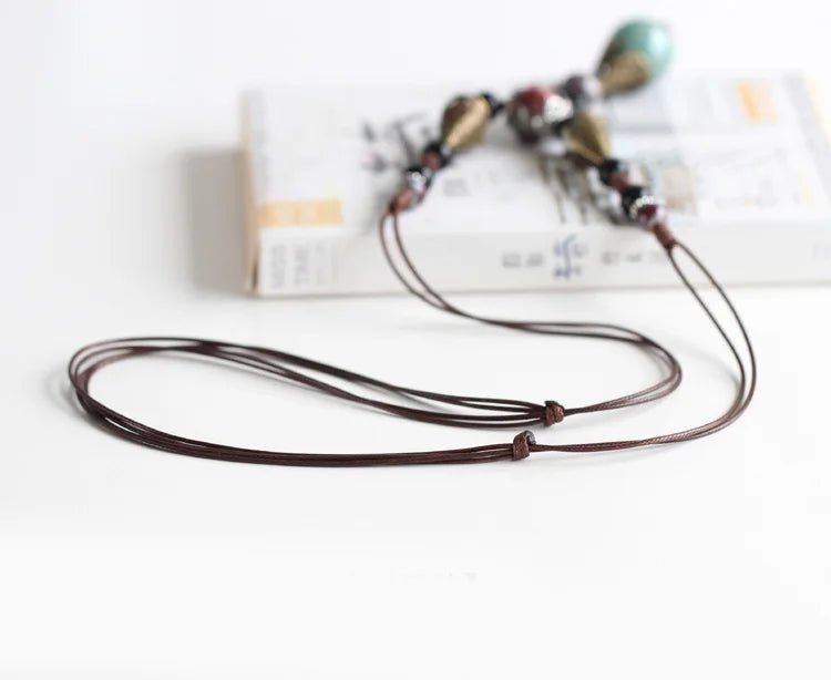 New hot fashion women's necklaces pendants wholesale for women ladies gift necklace retro accessory jewelry