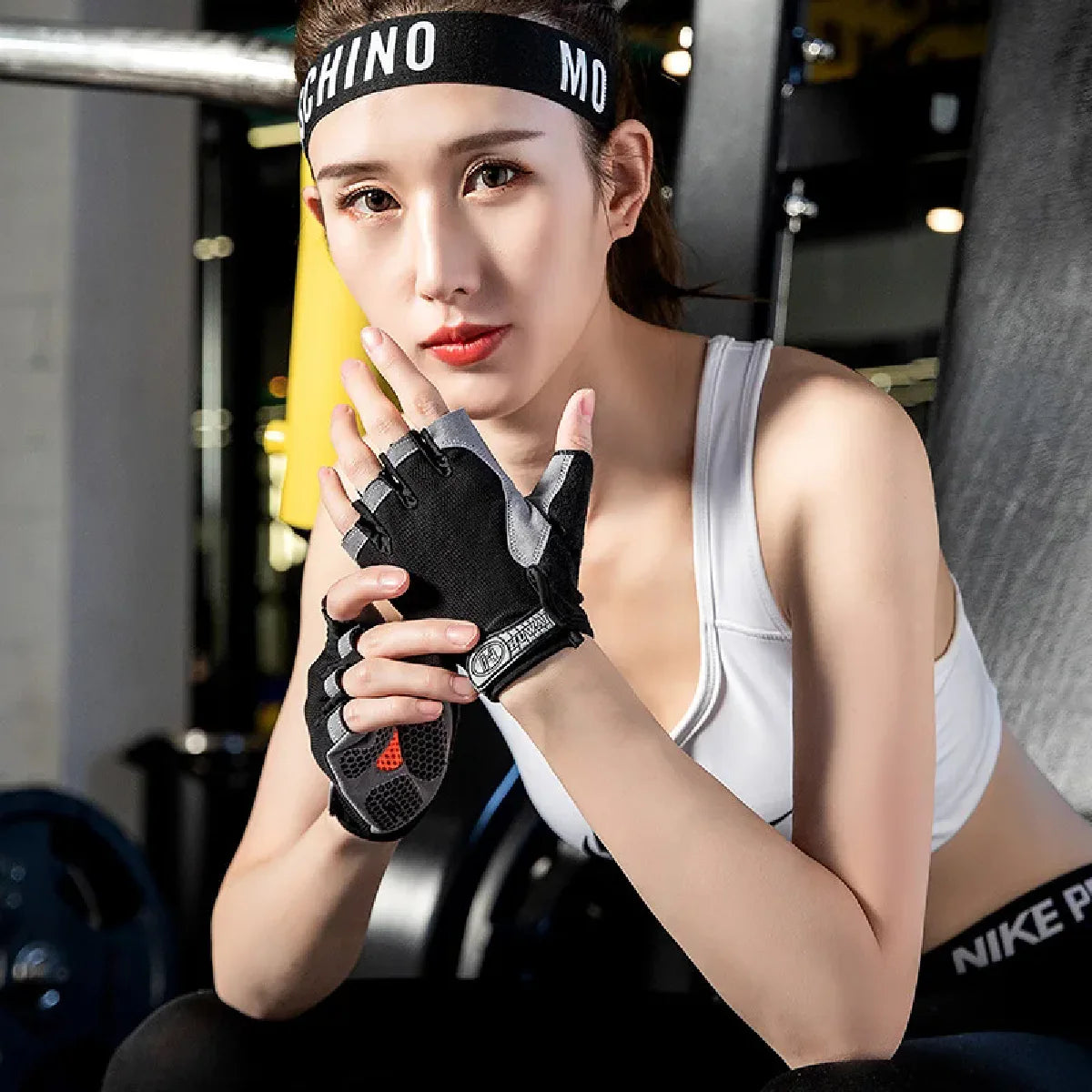 Weightlifting Gym Gloves Fitness Training Fingerless Women Men Bodybuilding Exercise Sports Gloves Cycling Anti-Slip Breathable
